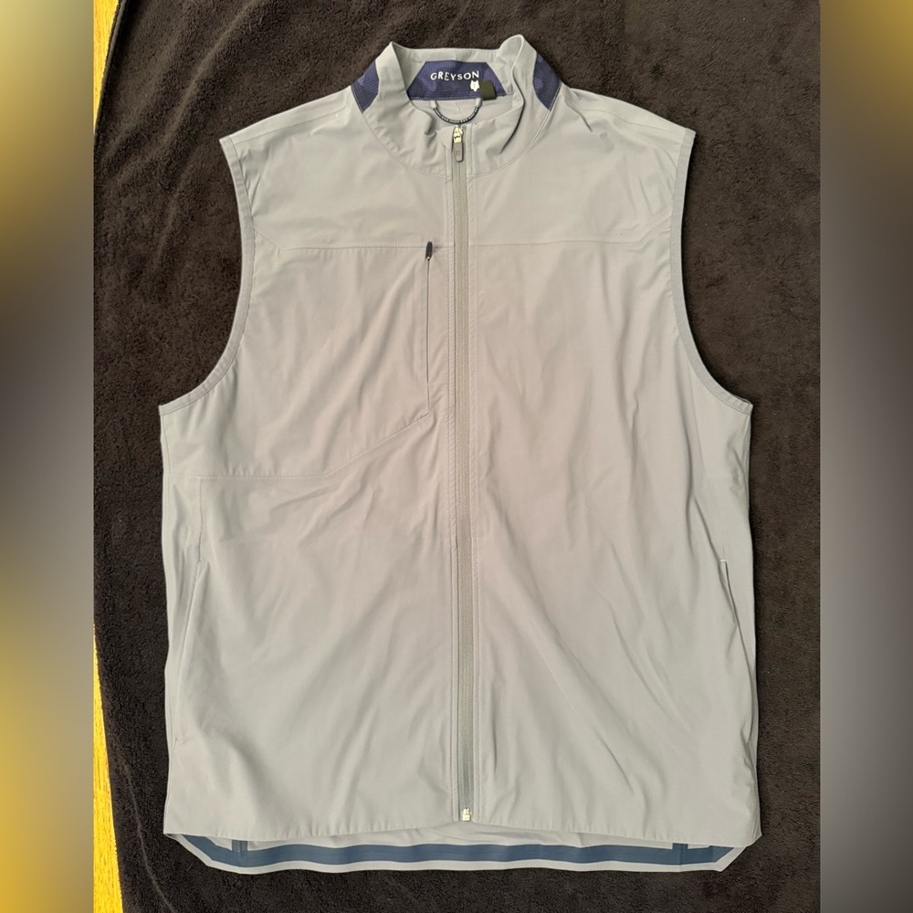 Greyson Men's Slate Gray Vest